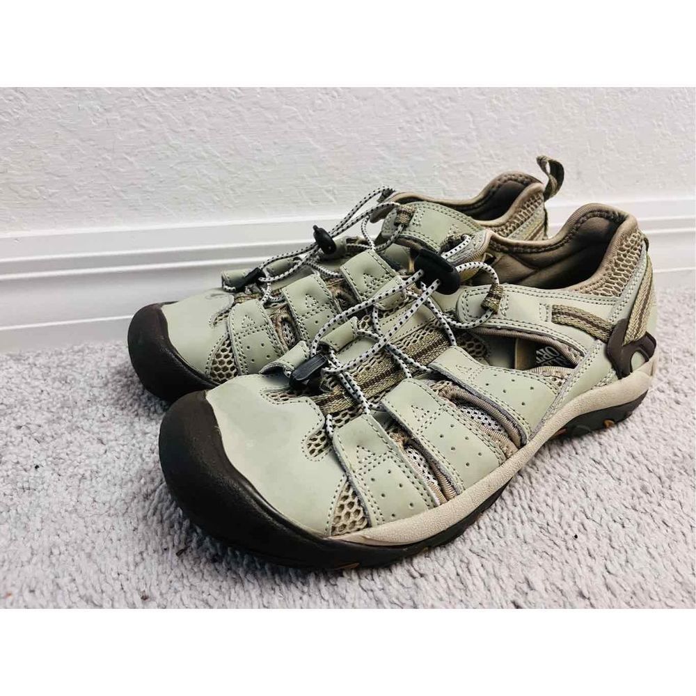New World Wide Sportsman Women Sandals Size 8.5